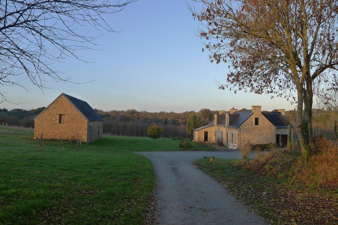 Le Nid D'Hirondelles - Chambres D'Hotes Plougoumelen Buitenkant foto